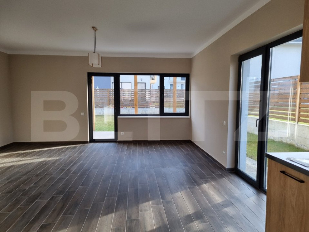 Casa pet friendly, 139mp, curte, 3 parcari, Dezmir