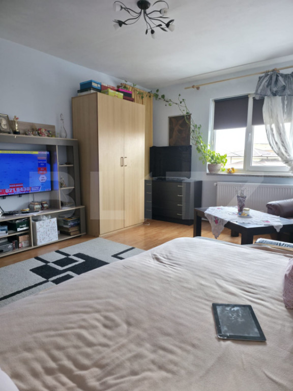 Apartament 3 camere, decomandat 64.20 mp, zona 1 Mai - Insul