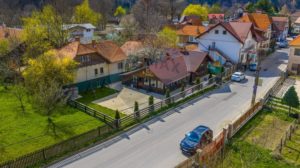 GARSONIERĂ TIP CAMERĂ DE CĂMIN| TRACTORUL| 21 MP | MOB...