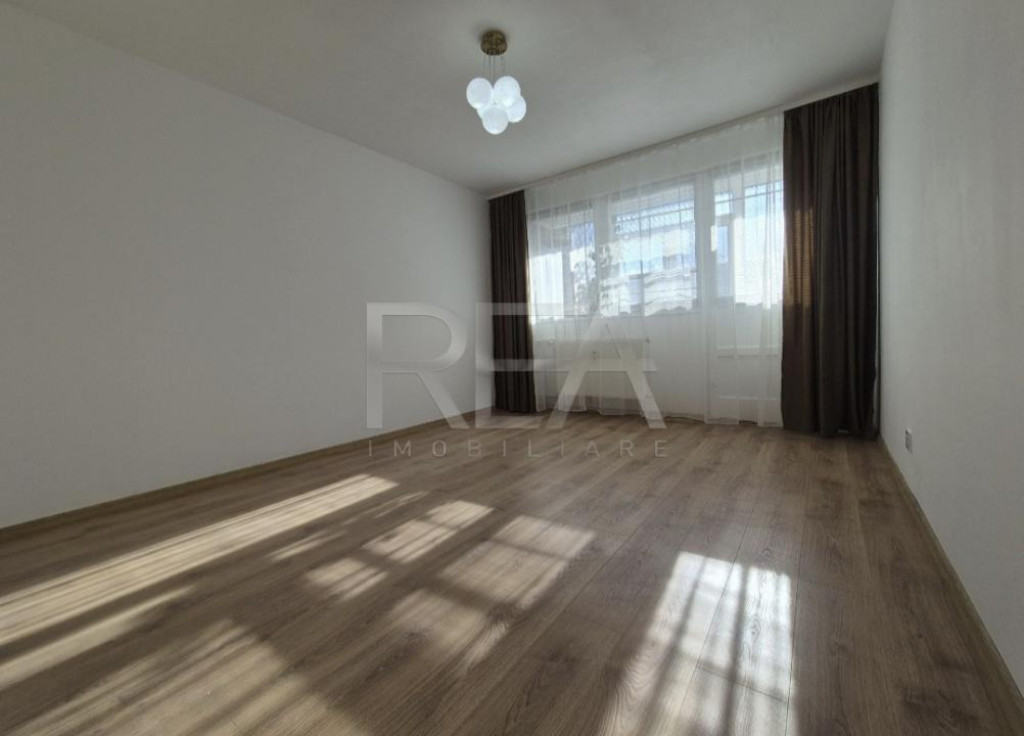 2 camere, 3/4, anvelopat, bloc tip P-Drumul Taberei