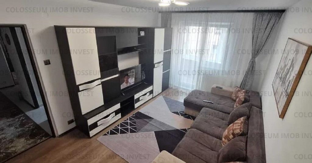 Apartament 2 camere, decomandat - zona Tractorul