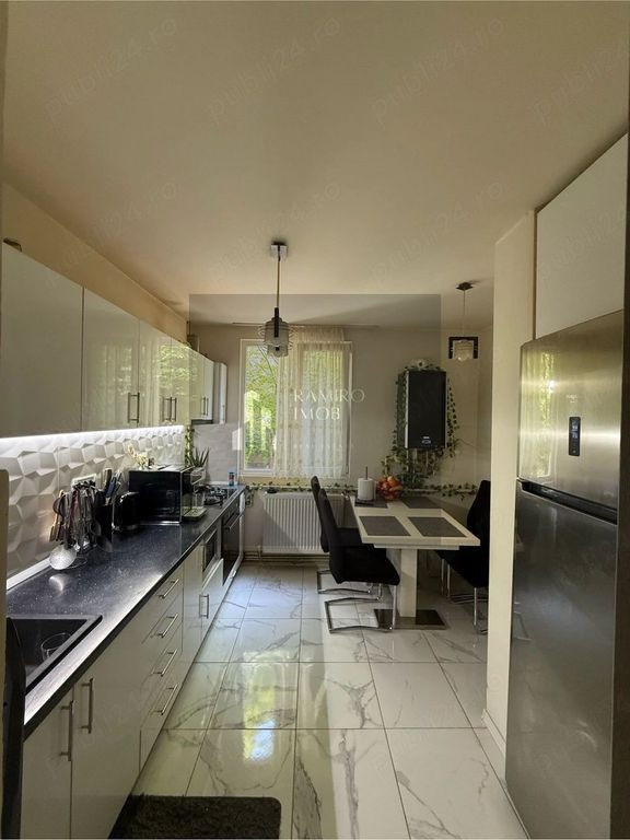 APARTAMENT 3 CAMERE Constantin Brancoveanu /Parcare