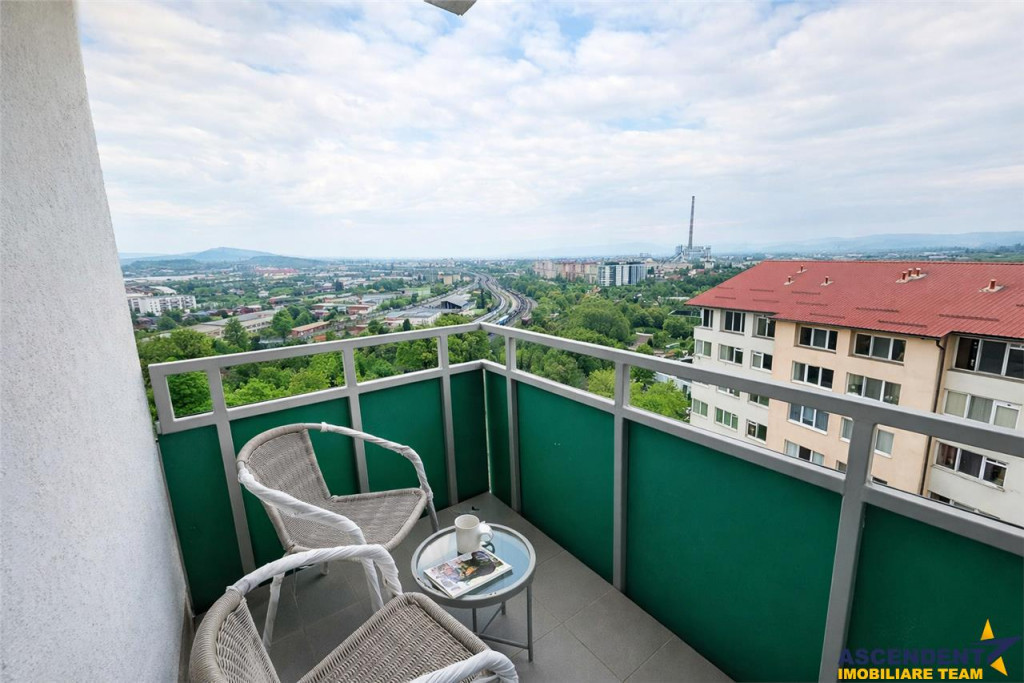 PET Friendly Prima , vedere spectaculoasa catre munti, Garii