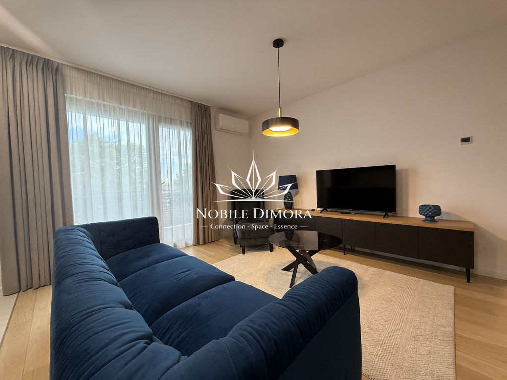 Monarch - Apartament modern cu 3 camere, 2 bai, parcare s...