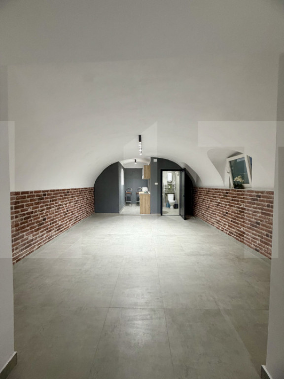 Spațiu comercial – 75mp – zona Ultracentral