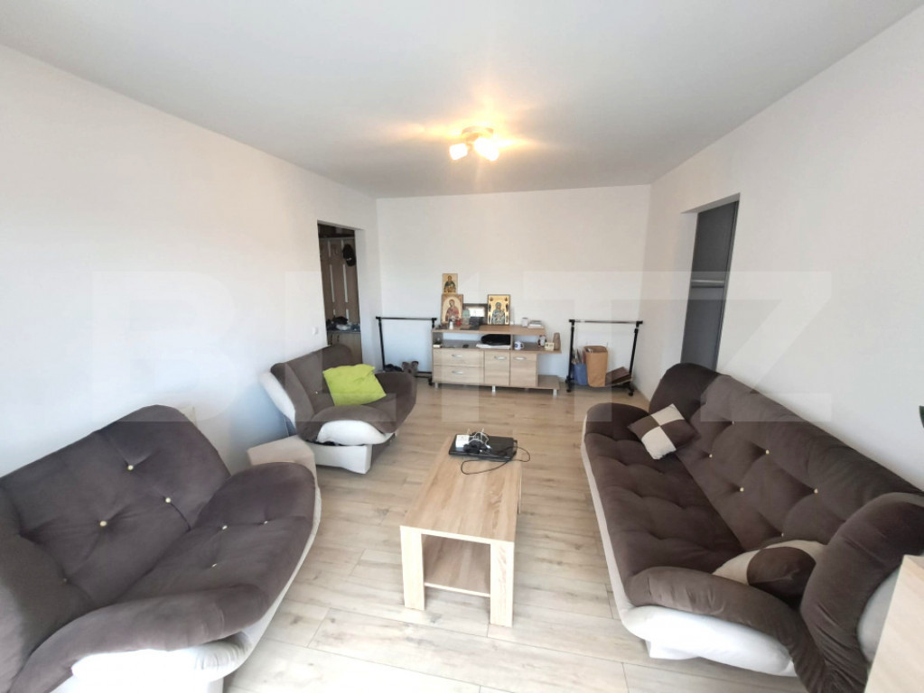 Apartament 2 camere, decomandat - zona Astra