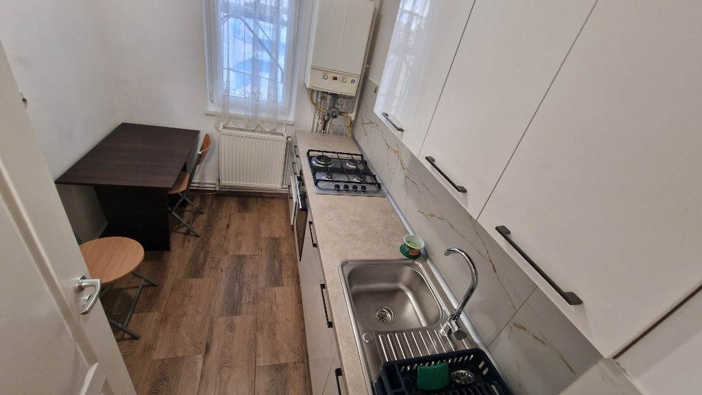 Apartament 2 camere Saturn