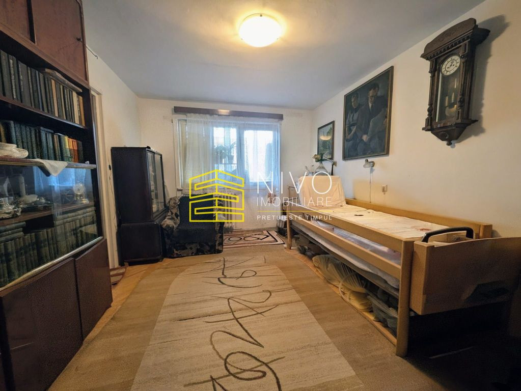 Apartament 3 camere – Tg. Mureș – Dâmbu Pietros –...