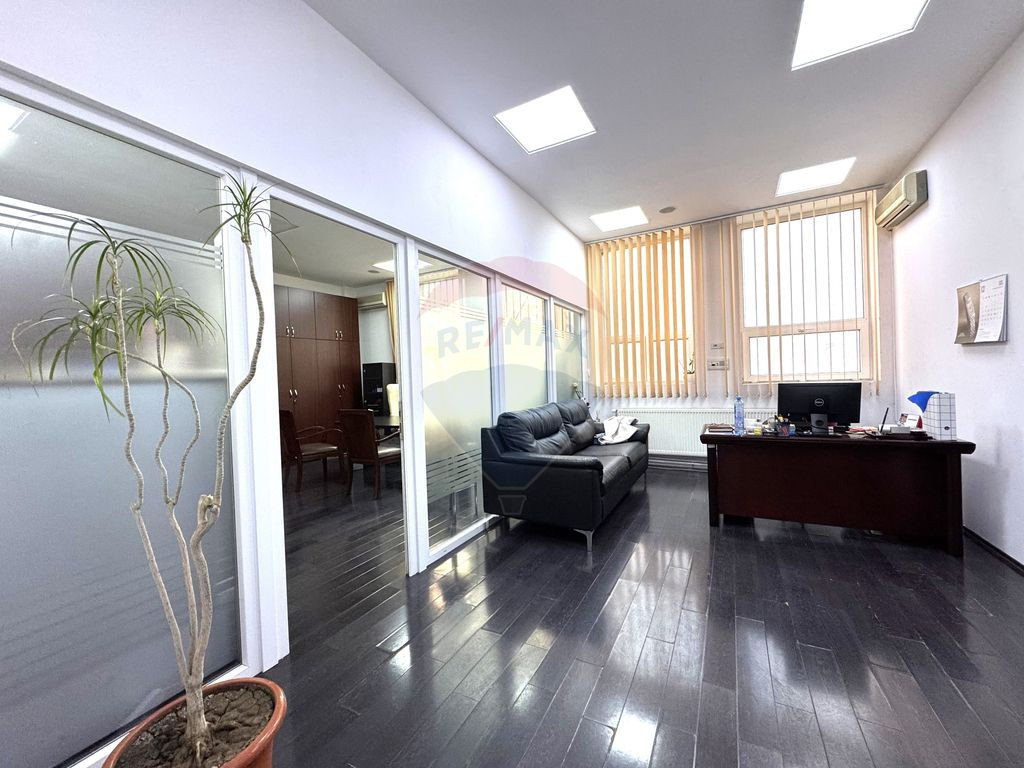 Spatiu birouri in vila | zona Stefan cel Mare | Barbu Vac...