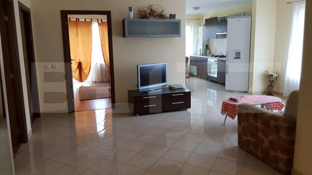 Apartament de închiriat