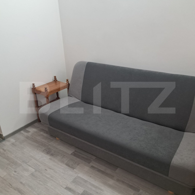 Garsoniera de inchiriat in Dambul Rotund, zona Lombului