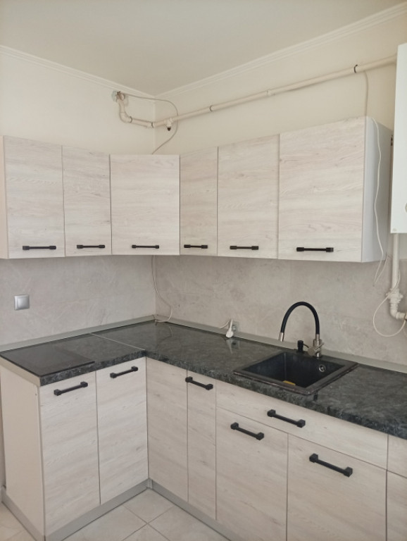 Apartament 2 camere,etaj3,langa scoala generala Iuliu Maniu