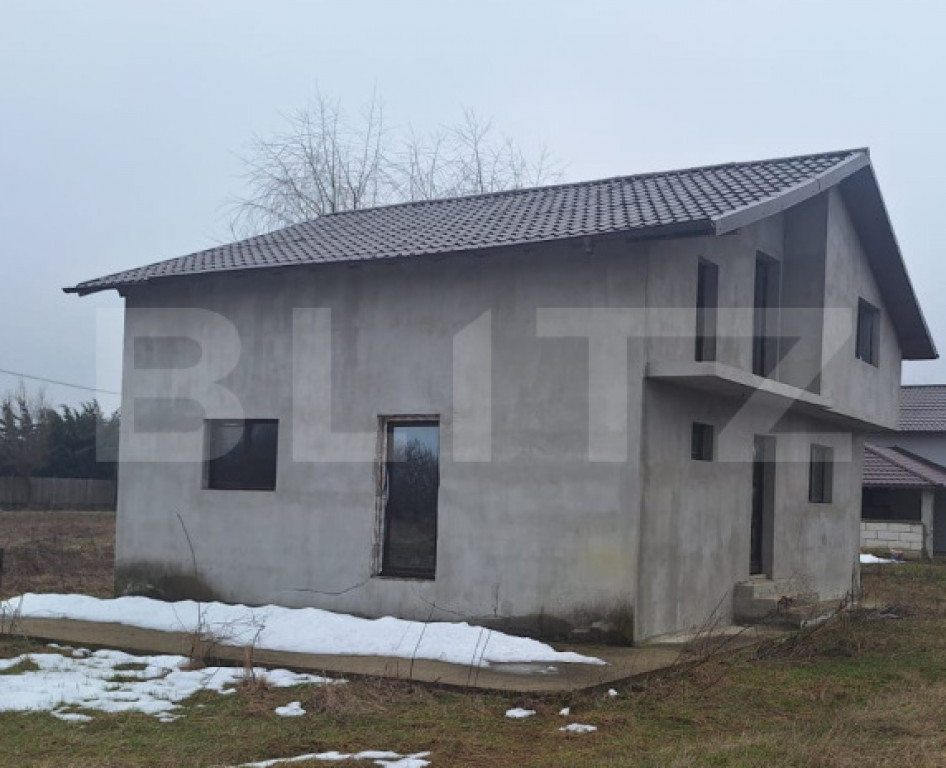 Lazuri casa indiciduală la roșu