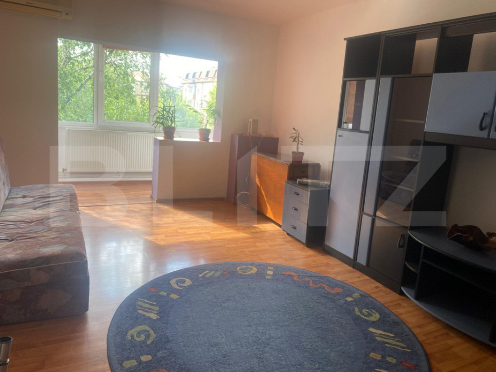 2 camere in zona Soarelui