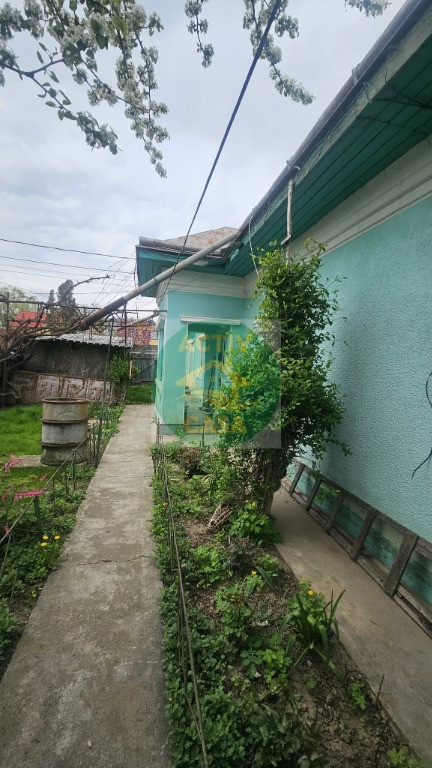 Casa de vanzare in Roman, Neamt