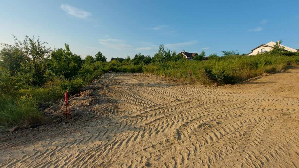 Teren intravilan , Bucium Barnova