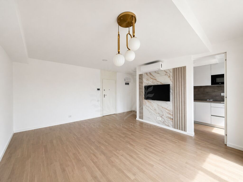 Apartament 2 camere, spatiu birouri, Ultracentral Ploiesti,