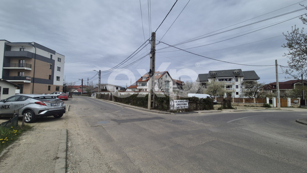 Teren intravilan 573 mp Trivale - Pitesti, str. Campului 10