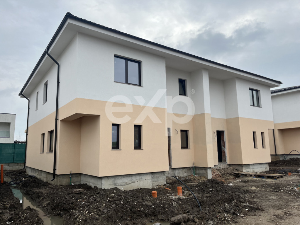 Spațios și central - Vilă individuală P + 1E + M Hestia Residence