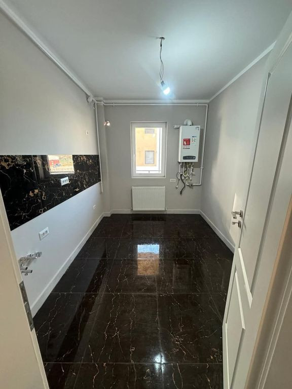 Gars.dec.-mob-util complet+parcare/zona noua Popesti-Leor...