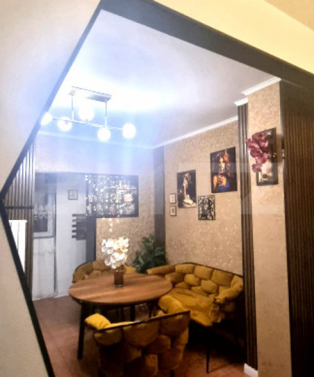 Apartament de vanzare, 3 camere, 70 mp, Târgoviștei - Micr