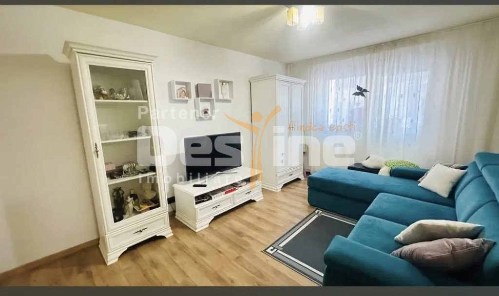 Apartament 3 camere, etajul 4, bloc regim înălțime 4 etaj