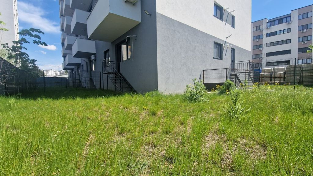 METROU PACII 2 CAMERE CU GRADINA DE 150 mp COMISION 0%