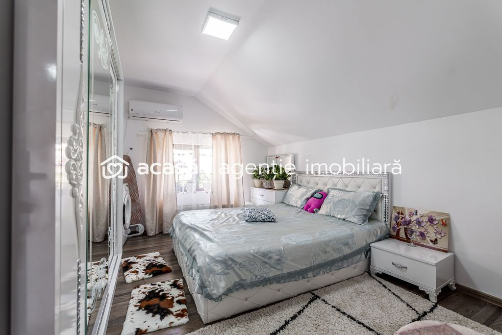Mansardă cu 2 dormitoare și loc de parcare - 0% COMISION