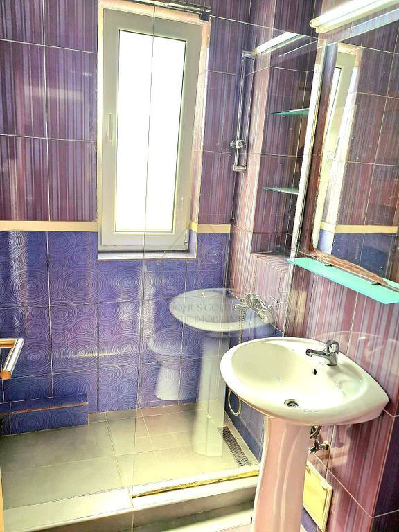 Vind Apartament 2 camere Gheoergheni zona Hermes