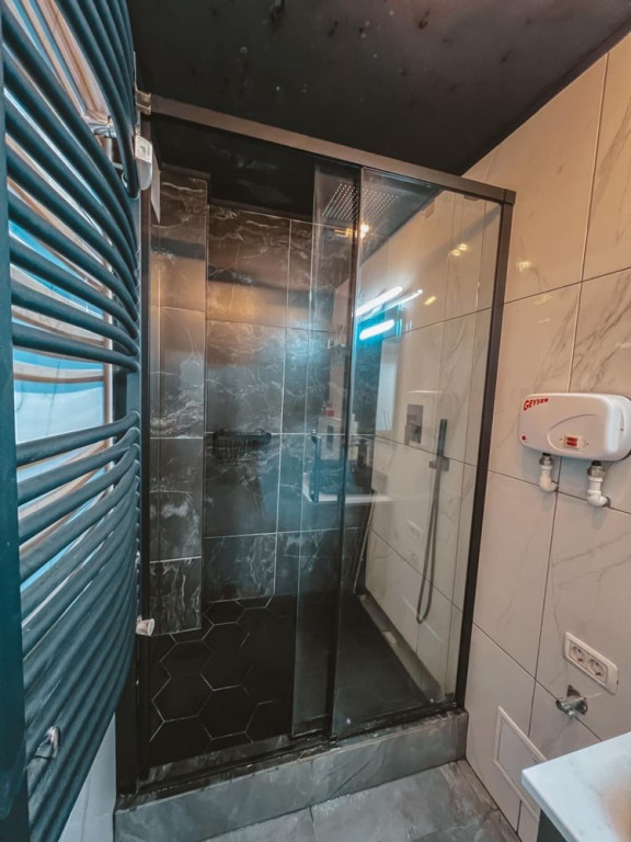 Timpuri noi parter open space