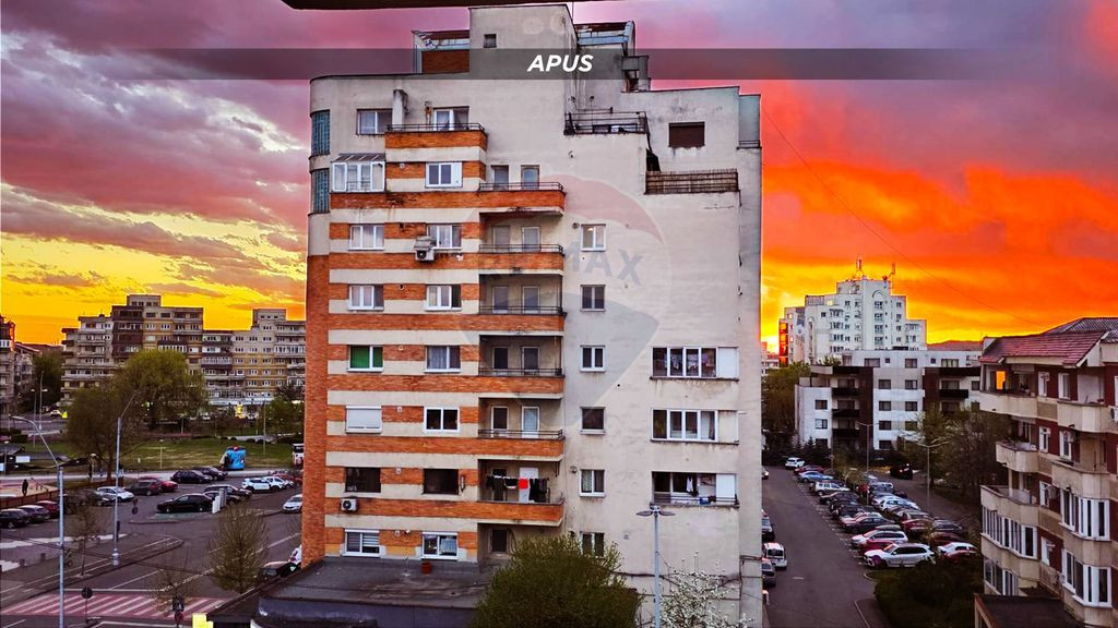 Rar în Centru: De Vanzare cu Vedere Panoramica Mobilat C...