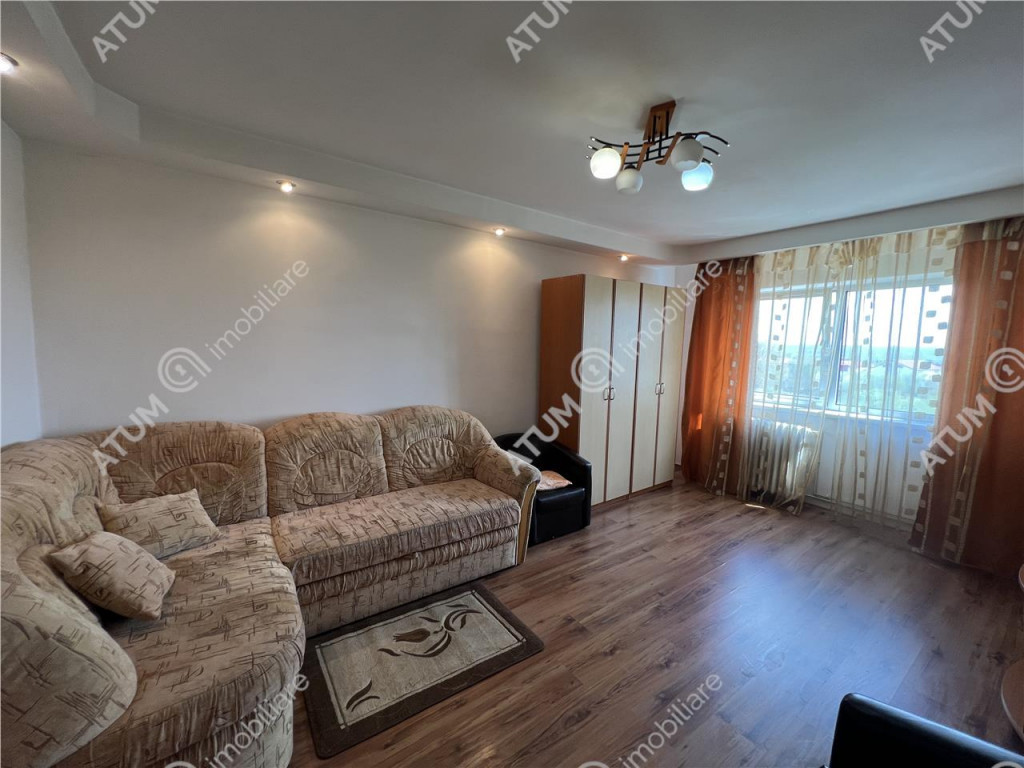 Apartament 2 camere decomandate cu boxa si pivnita zona Vasi