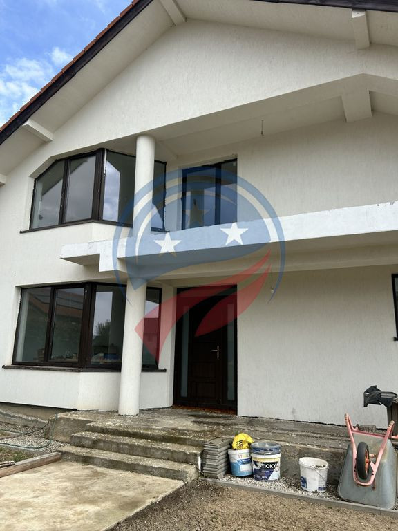 Casă de vânzare – Zona Selgros, acces din două străzi