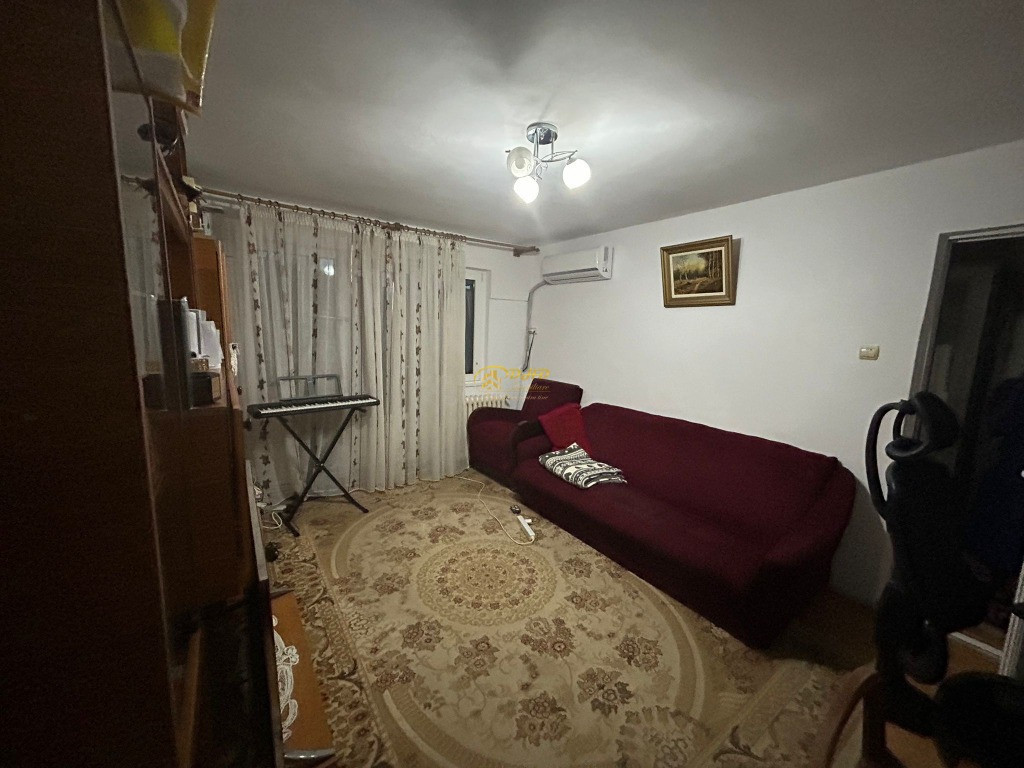 Apartament 3 camere - Păcurari