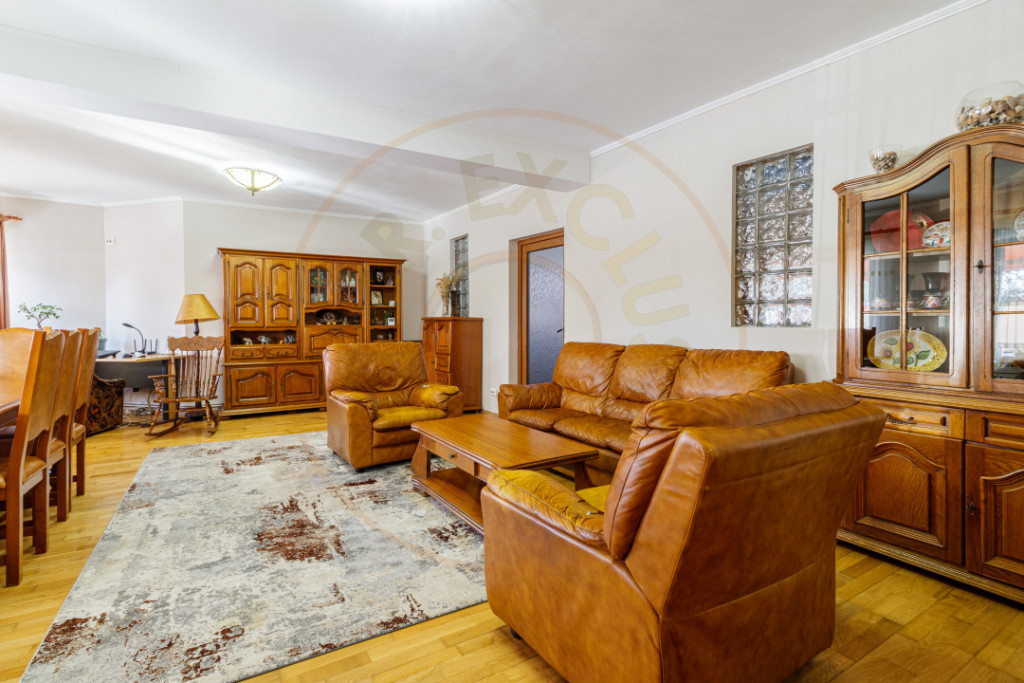 Casa Voluntari 177mp, curte, gata de mutat