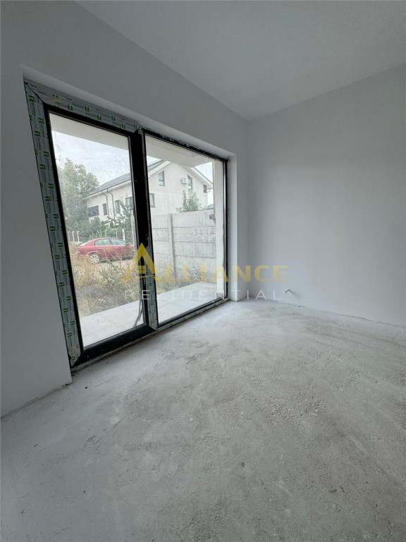 Vila P 1 cu 4 camere - 2 bai { Popesti Leordeni }