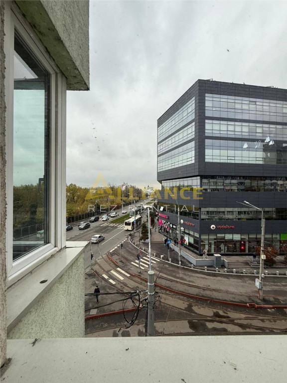 Apartament 2 camere mobilat • Metrou Eroii Revolutiei