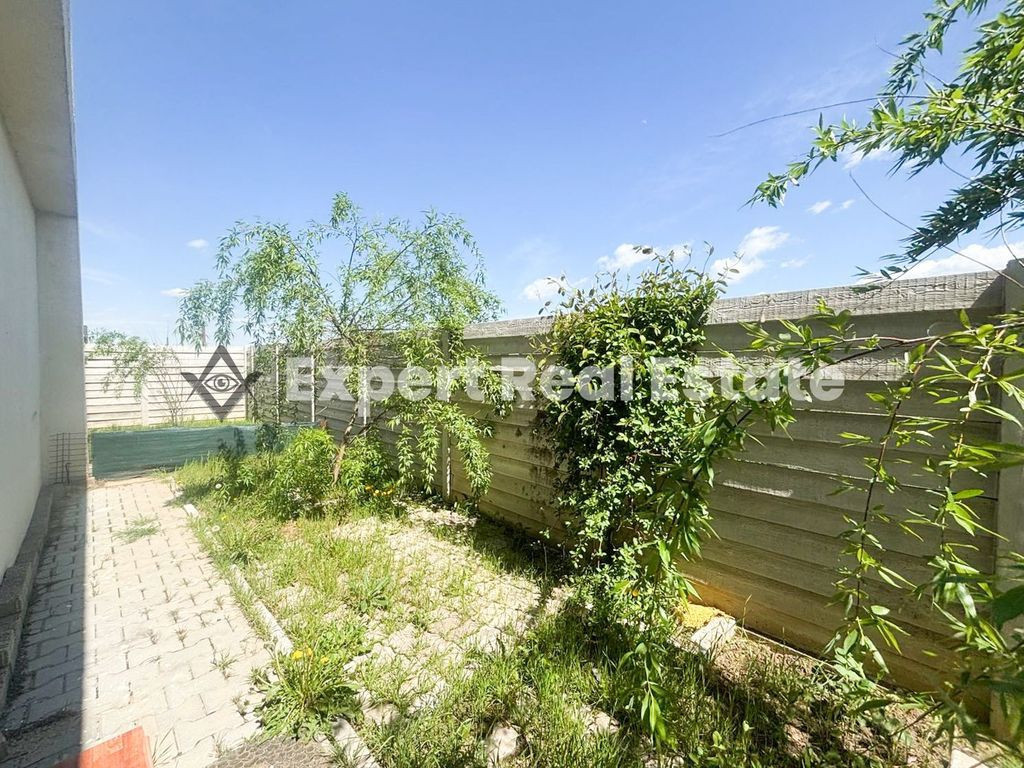 APARTAMENT SPATIOS 3 CAMERE + CURTE 40MP-REZIDENTIAL - CO...