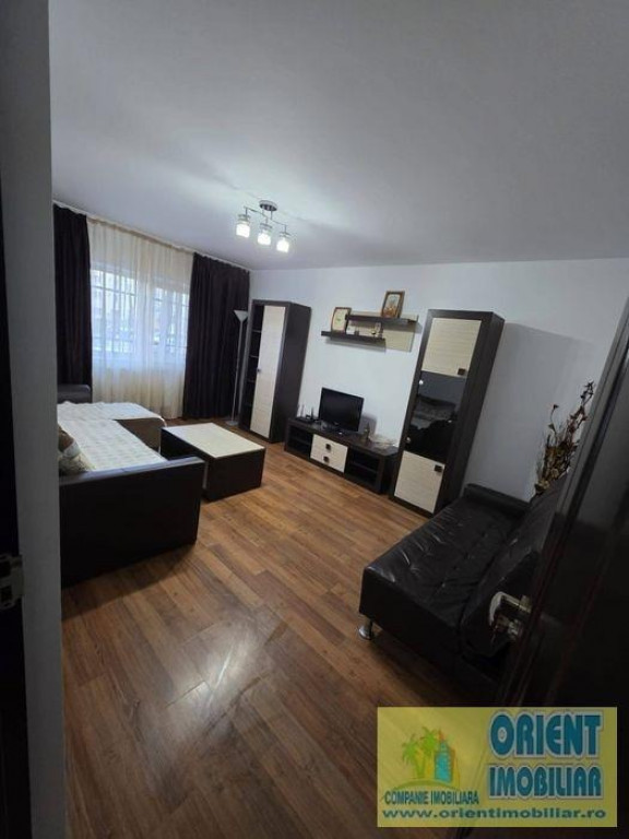 Tomis 3, de vanzare 2 camere, decomandat, parter, gaze, mobilat