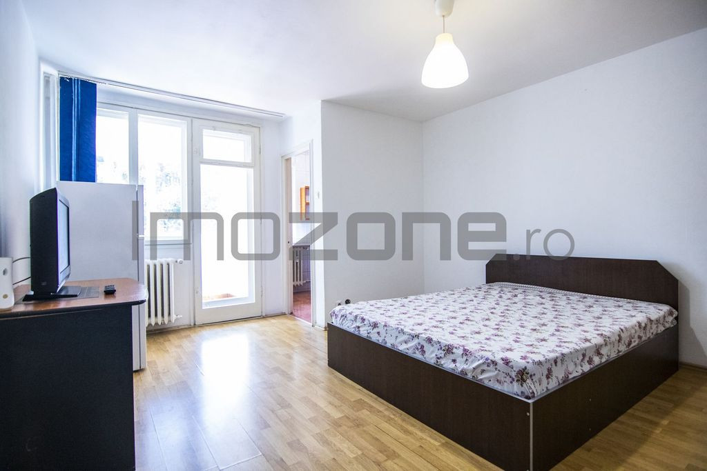 Drumul Taberei - Favorit, garsoniera, 3/10, mutare imedia...