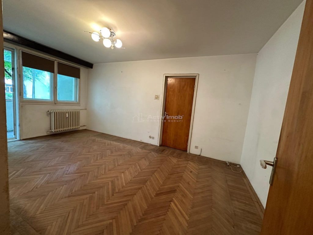 3 camere - Titan - Aleea Solidaritatii