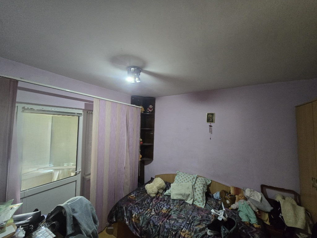 Ap. 3 camere Dorobanti et.2 suprafata 75 mp