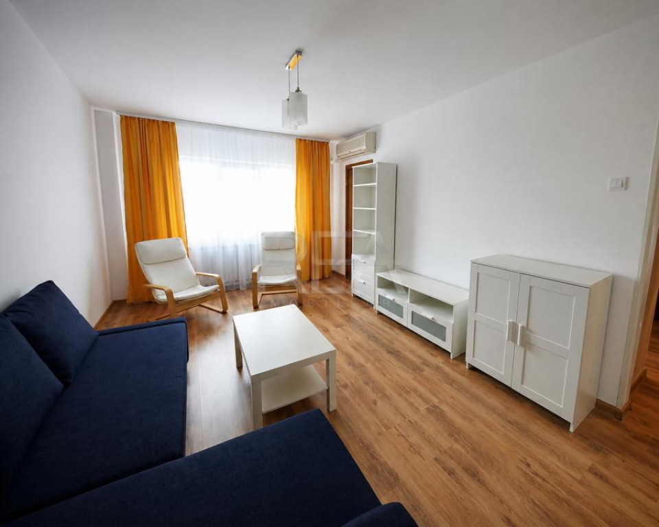 2 camere Aviației decomandat, et. 1, an 1986, metrou, 53 mp