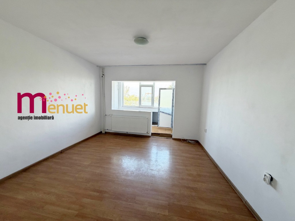 Apartament 2 camere,zona Pelican,etaj 2