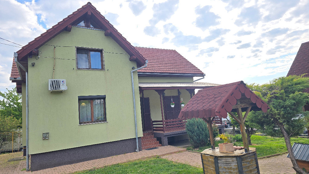 Vand casa in Deva, S+P+M + filigorie, zona Viile Noi (str. Luncii),