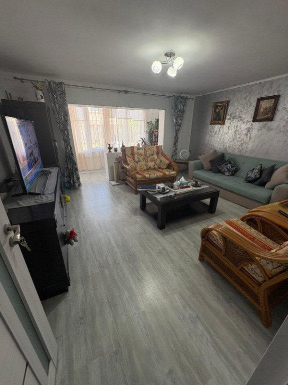 Apartament 3 camere decomandat, – Pantelimon - Ilfov | Parcare + boxă