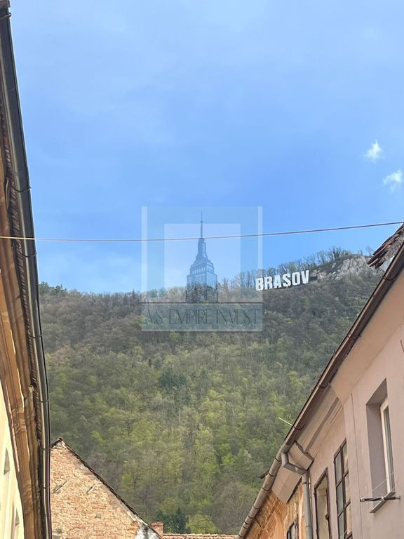 De vanzare garsoniera, in inima orasului Brasov