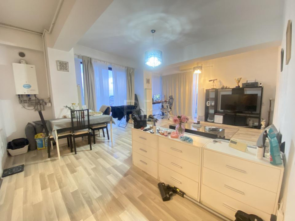 2 Camere--91,5 mp- South City Residence-Bloc 2012-Calea Fere