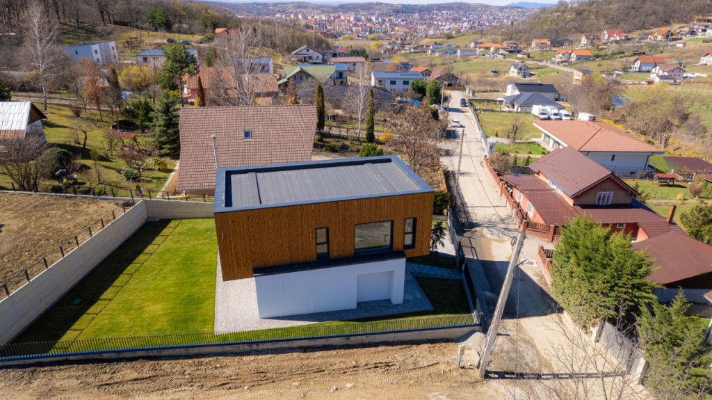 Casa NOUA, zona Bradet-Meses, incalzire prin pardoseala, 0%