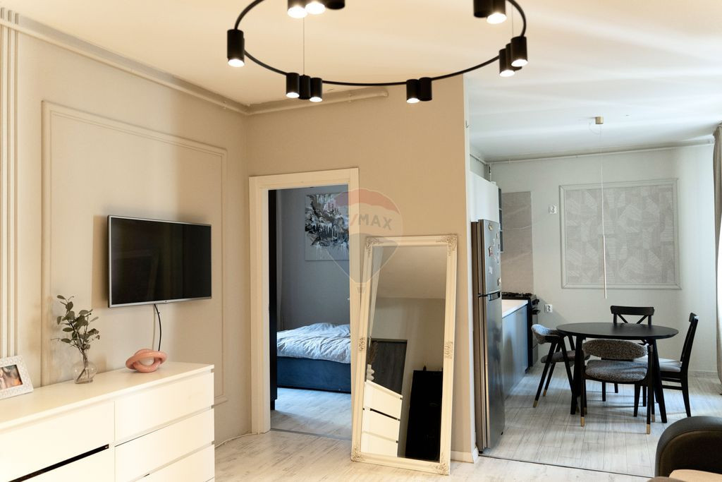 Apartament 2 camere | Prima închiriere | Parcare | Bulev...